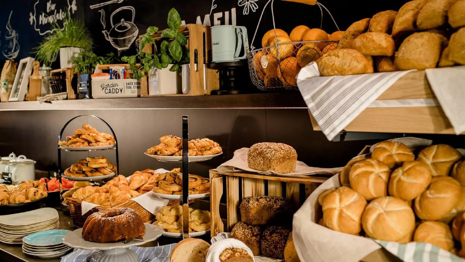 Motel One Warsaw-Chopin