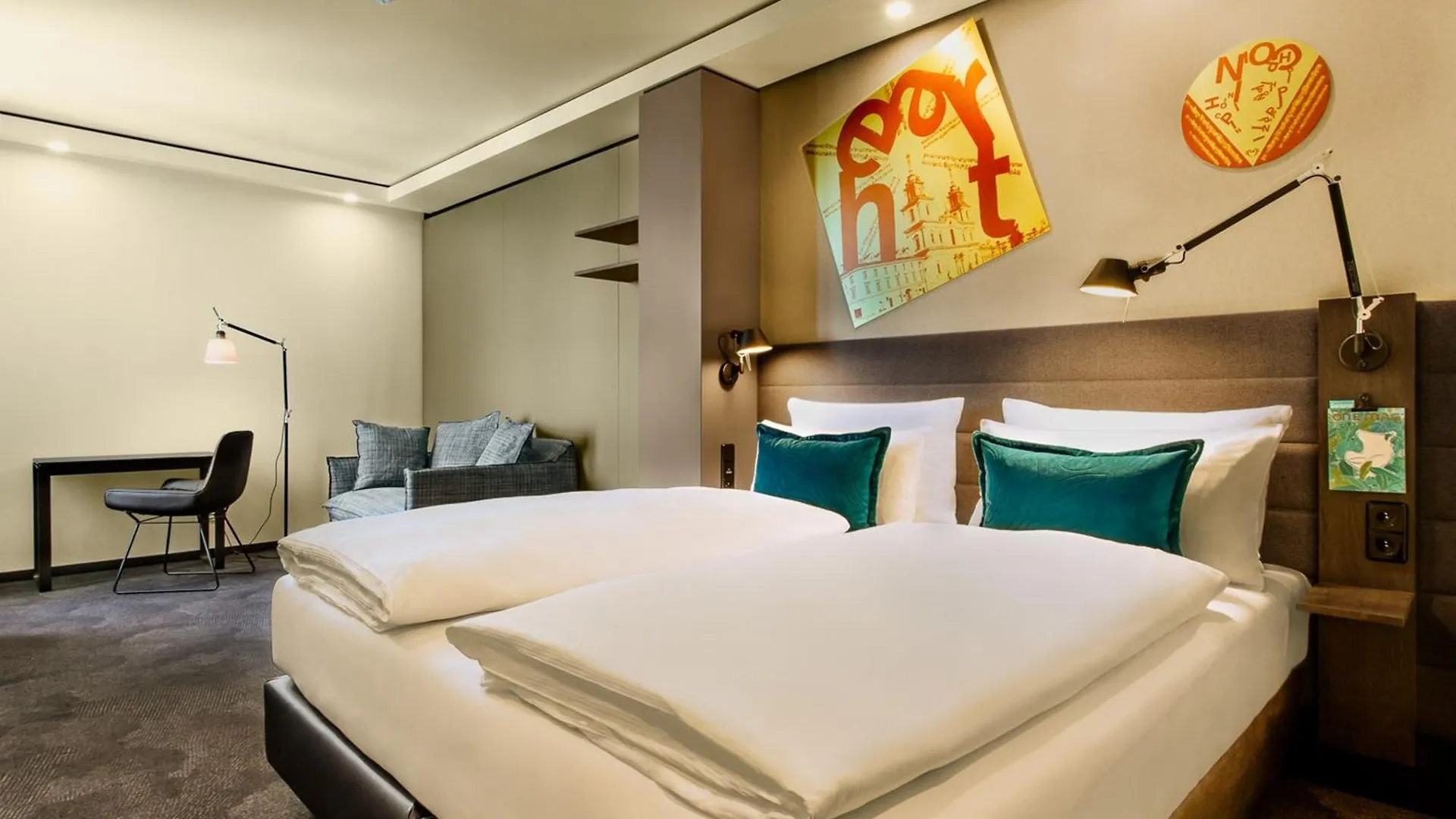 Motel One Warsaw-Chopin 3*,  Polonya